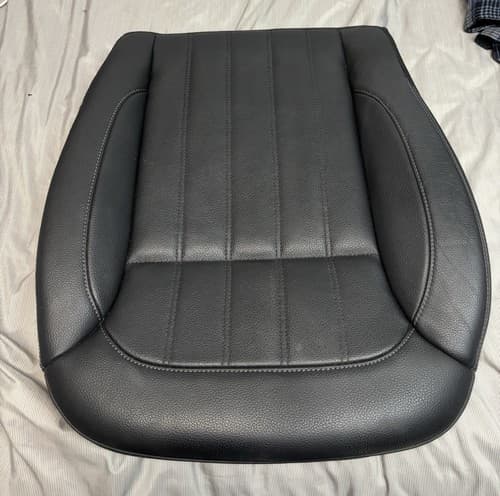 2018 Mercedes-Benz GLE350 Front Left Driver Lower Seat Cushion Black — OEM A1668200198
