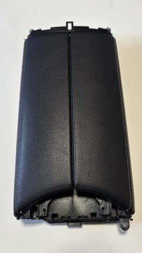 2020 Mercedes-Benz C300 Armrest /Center Console Lid AR 8HW Black DKN 2056800796 — OEM A2056800796
