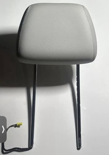 2010-2016 Mercedes E350 E450 E550 Sedan Front Left or Right Headrest Light Gray — OEM 2010-2016