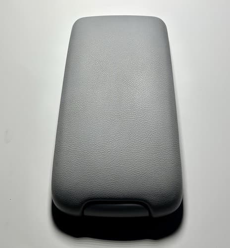 Armrest / Center Console Lid for W203 Mercedes-Benz C230 C250 C300 Light Gray