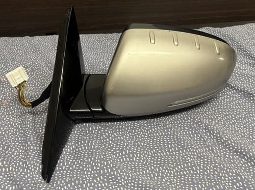 2014 Kia Cadenza Left Driver Side Mirror W Blind Spot Satin Metal 16 Wire — OEM 87610-3R711