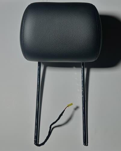 07-13 Mercedes-Benz ML350 Front Left Driver Or Right Passenger Headrest Black