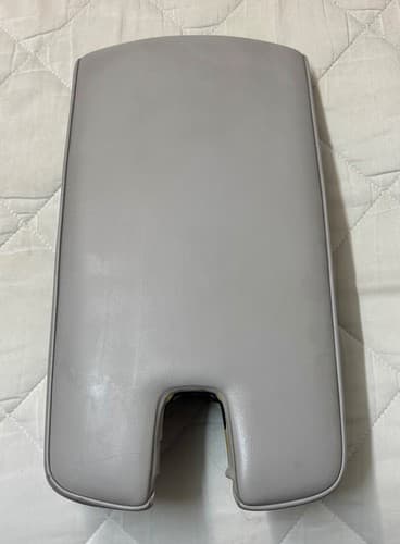 2007 2008 2009 Lexus ES350 Armrest/ Center Console Lid Gray 58951-33100 — OEM 58951-33100