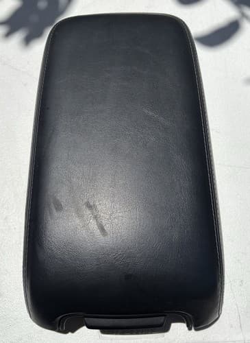 11-24 Dodge Charger Armrest / Center Console Lid Black Leather — OEM P1189428LA8AP